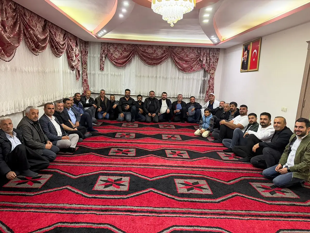 Başkan Bedir Yeni'den Kahta 02 Spor'a destek