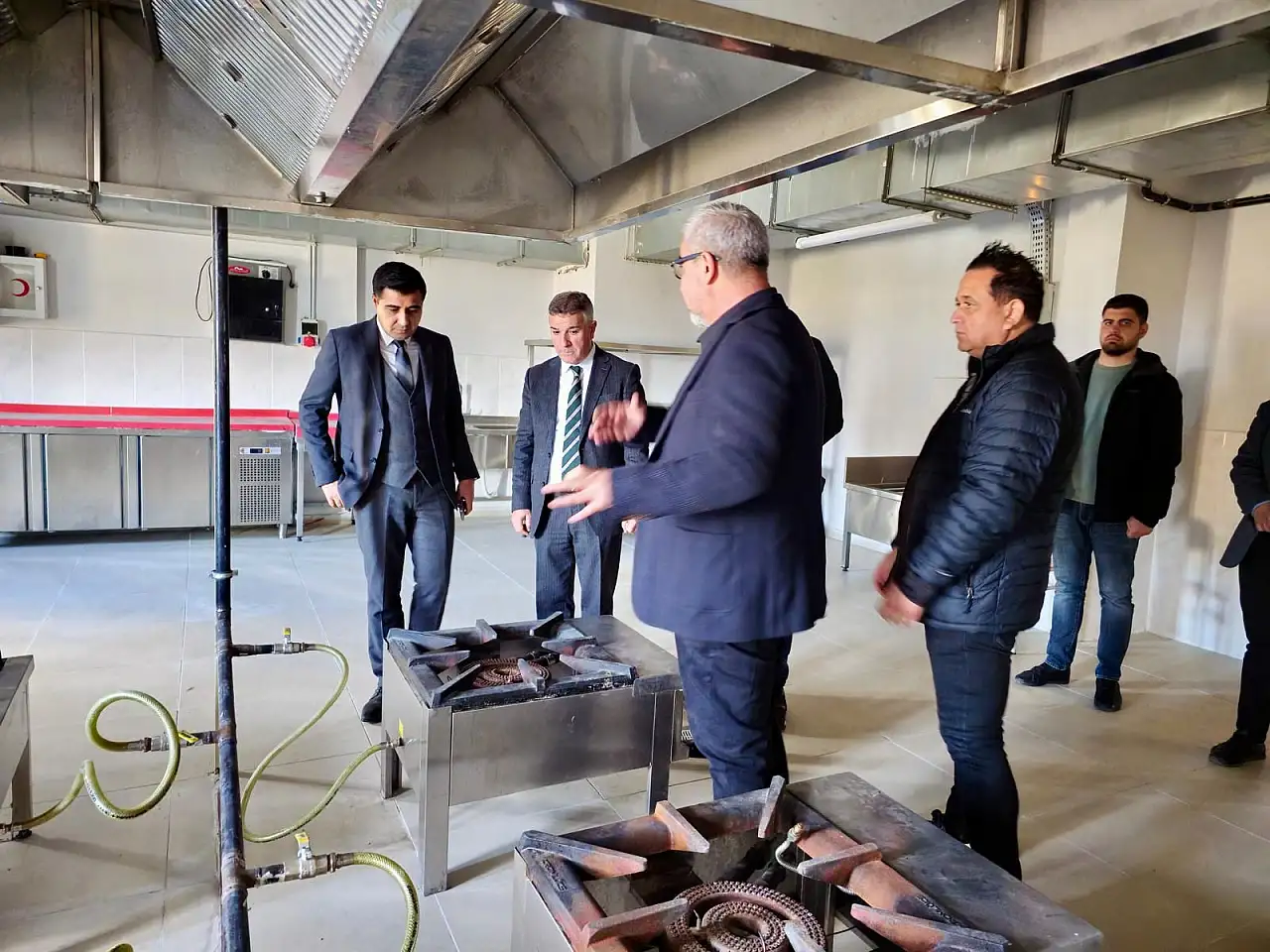 Kaymakam Güngör Öğretmenevinde incelemelerde bulundu