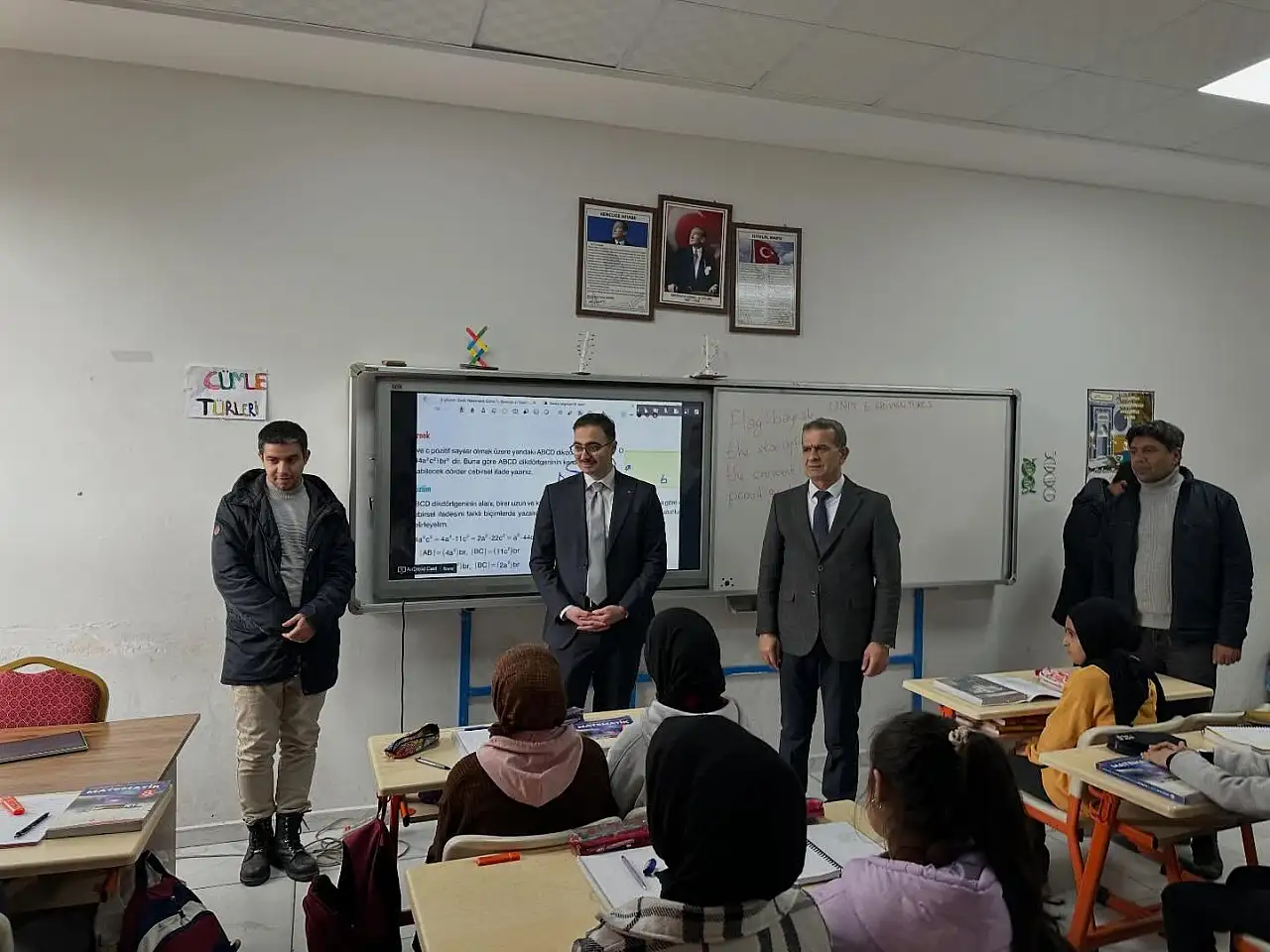 Kaymakam Yıldız öğrencilerle bir araya geldi