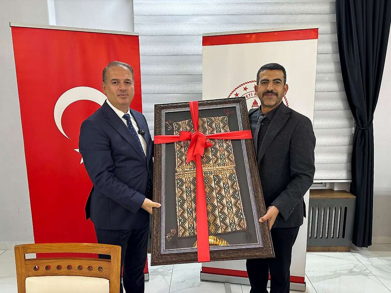 İl Müdürü Tosun Çelikhan'da görev yapan öğretmenlerle bir araya geldi