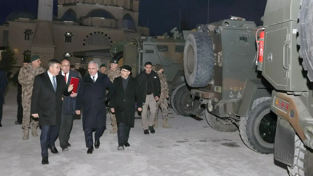 Özbekistan İçişleri Bakanı Toshpulatov Özel Hareket Başkanlığını ziyaret etti