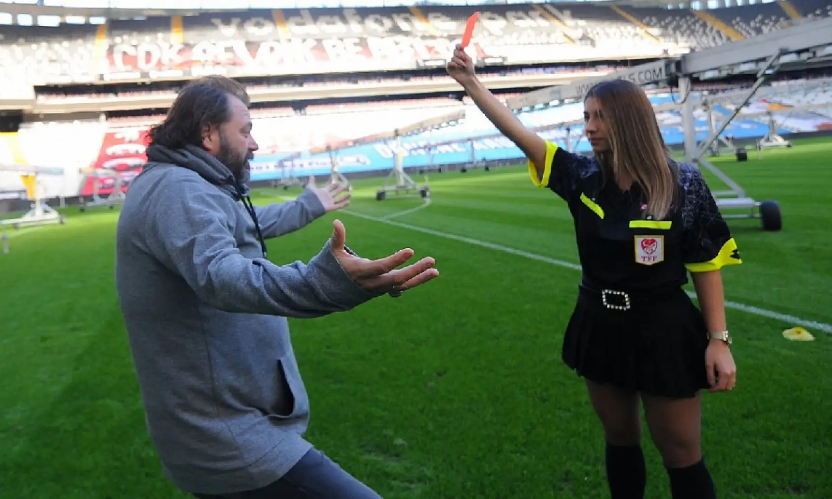 Elif Karaarslan kimdir, kaç yaşında, ne iş yapıyor?