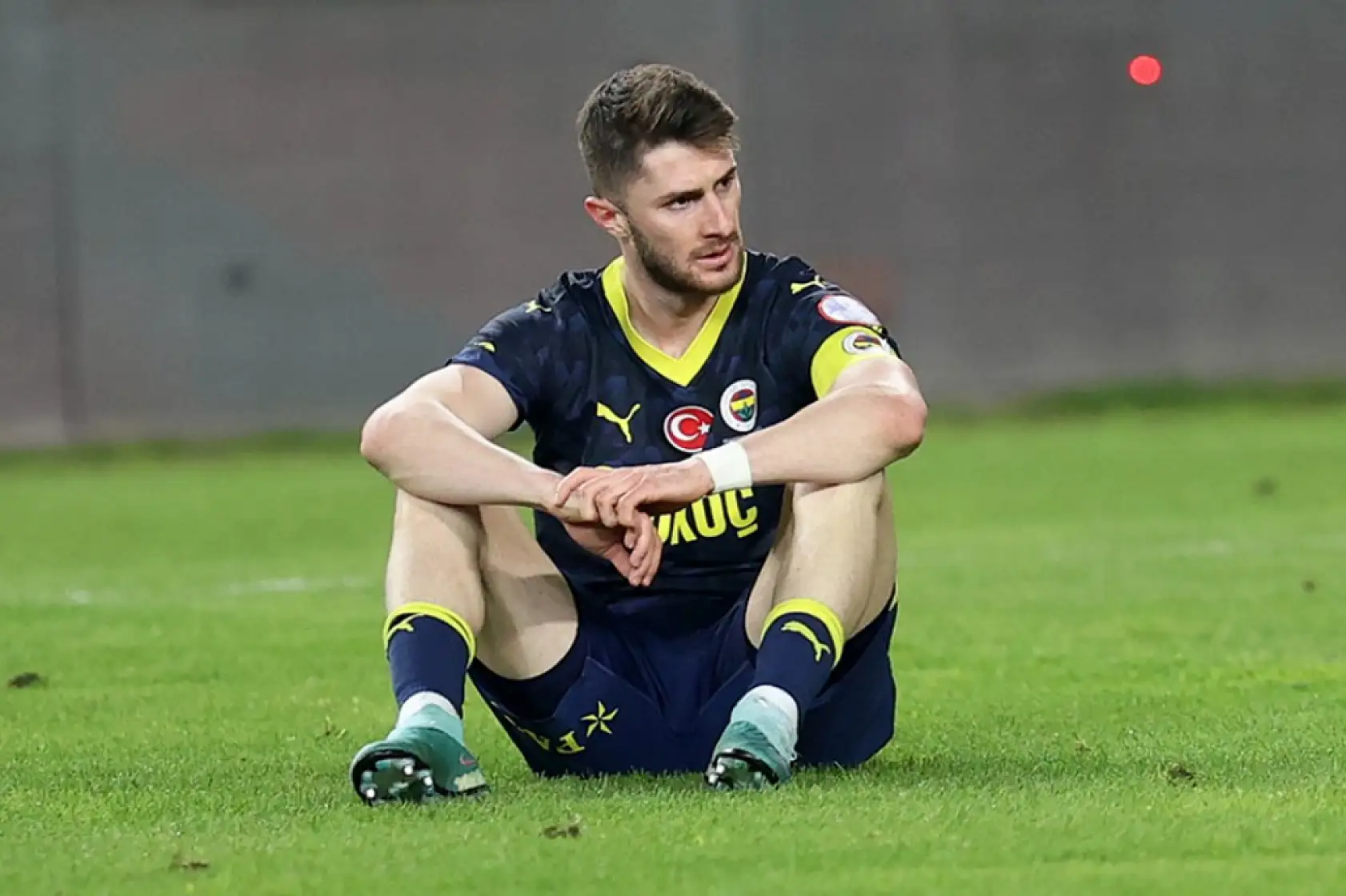 Fenerbahçe'de İsmail Yüksek'in sakatlık durumu belli oldu