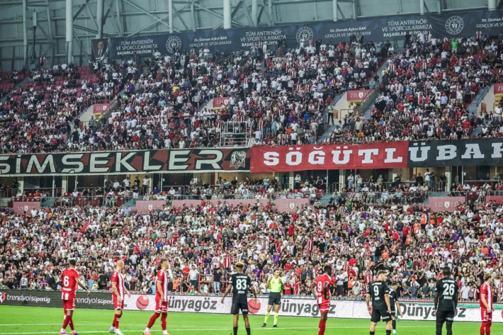 Samsunspor yönetiminden taraftara jest