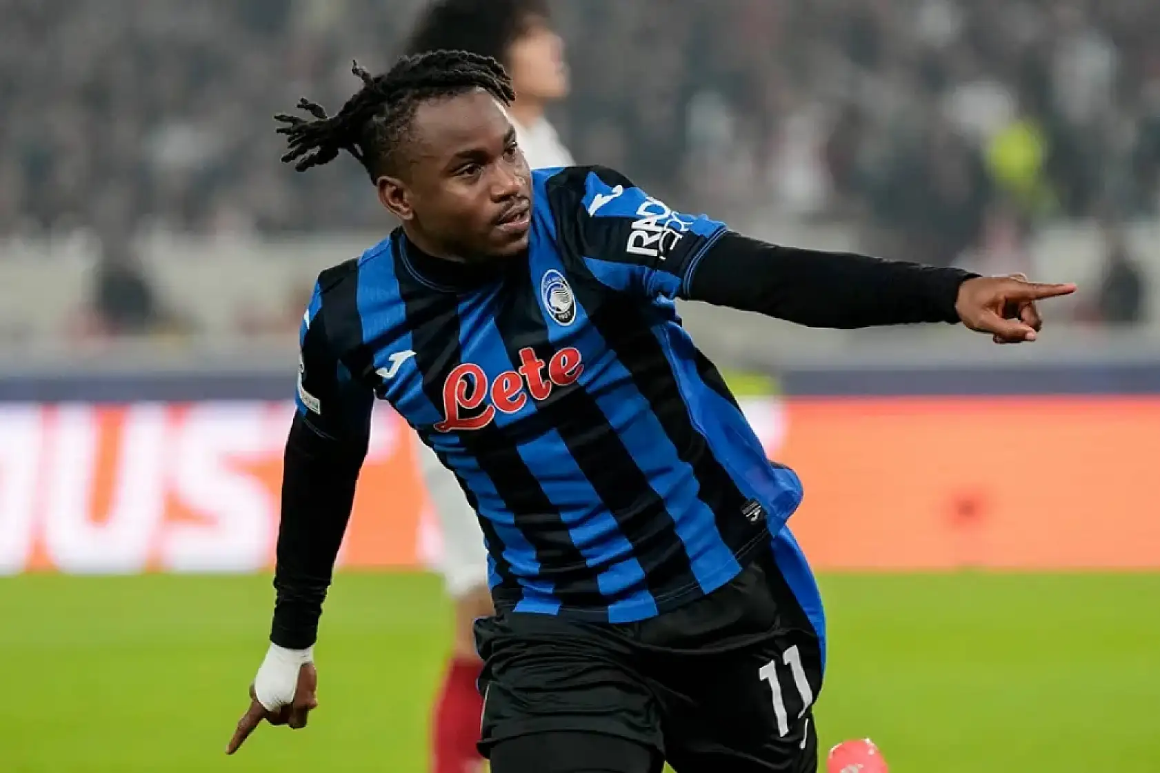 Galatasaray Lookman transferini bitirdi