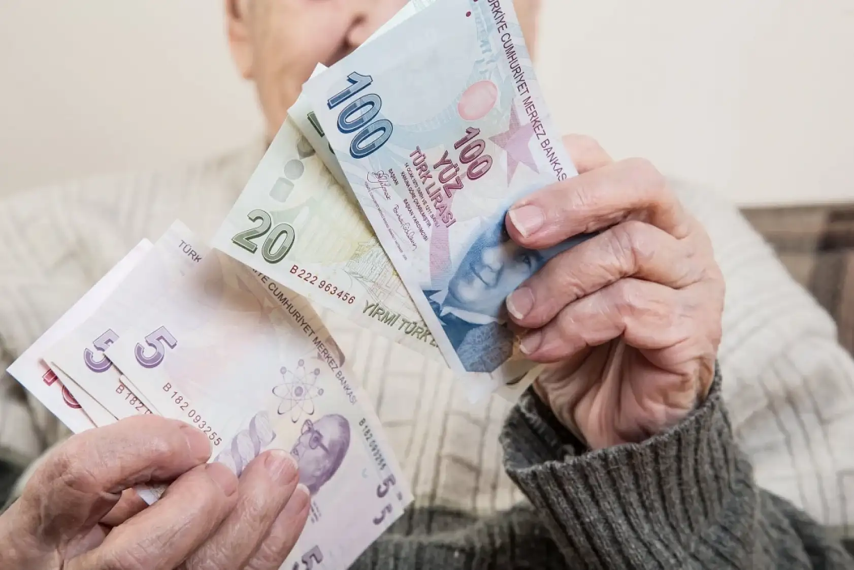 Emekli promosyonlarına zam geldi: işte banka banka ödemeler