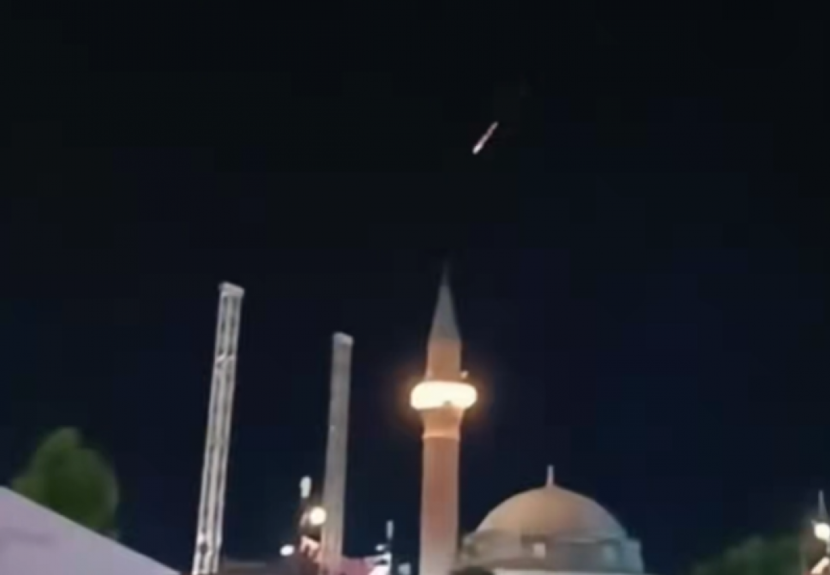 SON DAKİKA: Meteor düştü