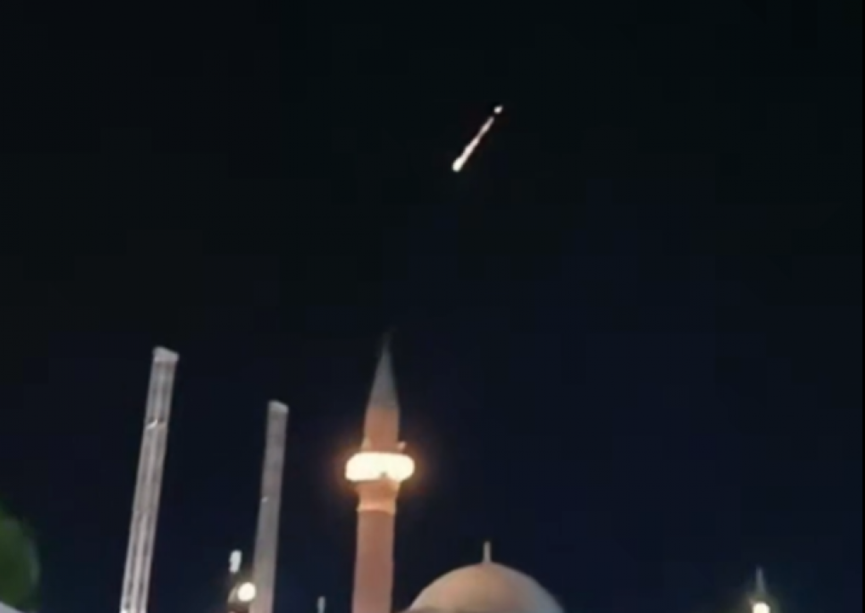 SON DAKİKA: Meteor düştü