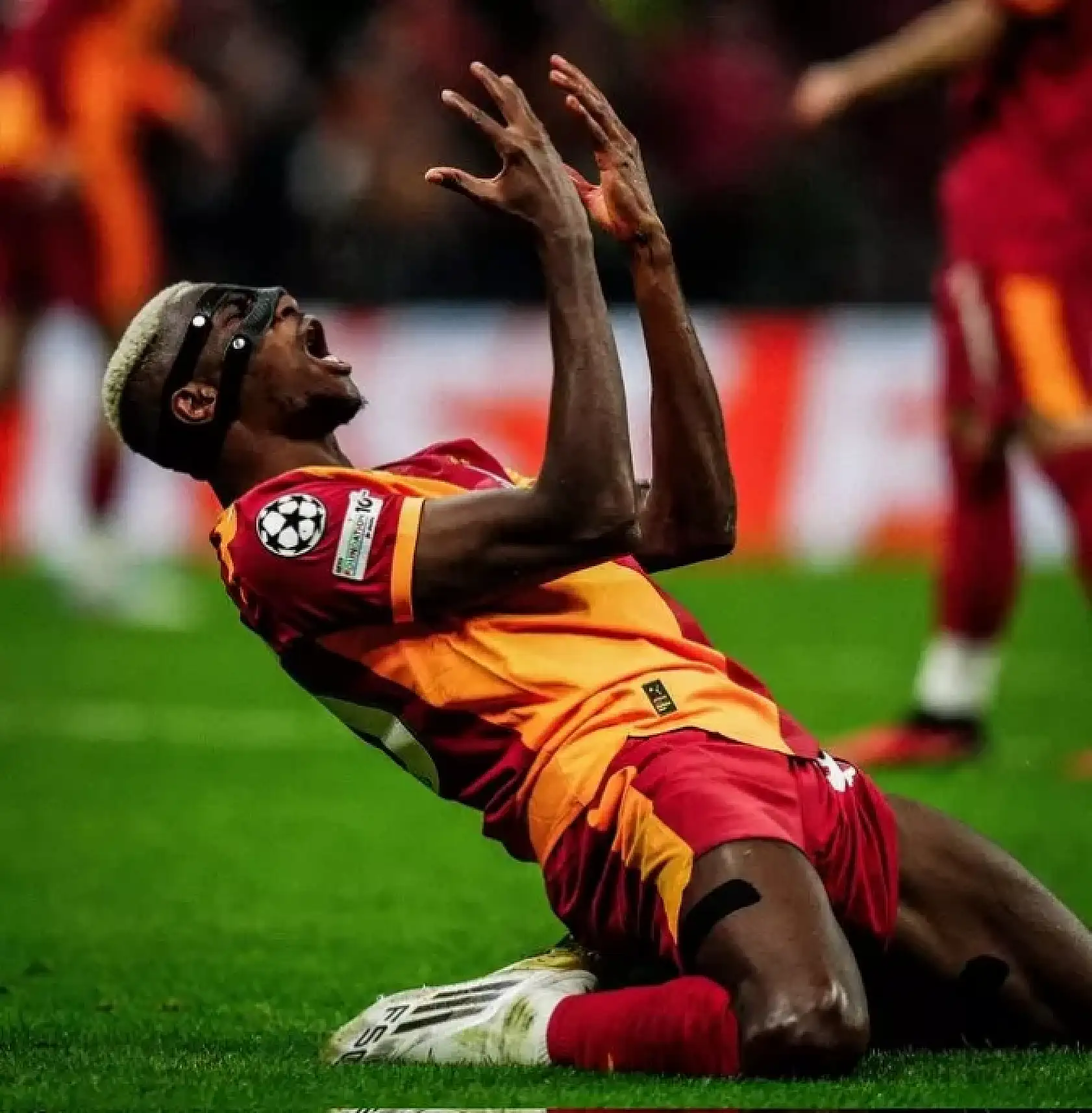 Galatasaray'dan dev tazminat hamlesi! Osimhen'in sağlık problemiyle..