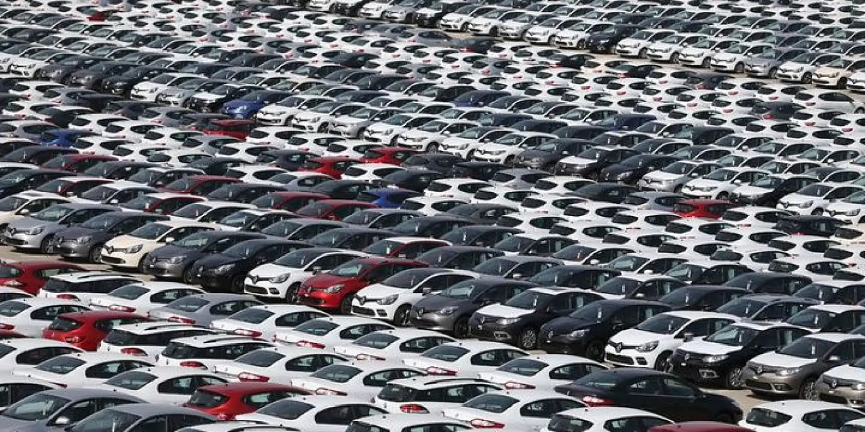 Bakanlık yeni listeyi yayınladı! Gümrükte kalan araçlar satışa çıktı