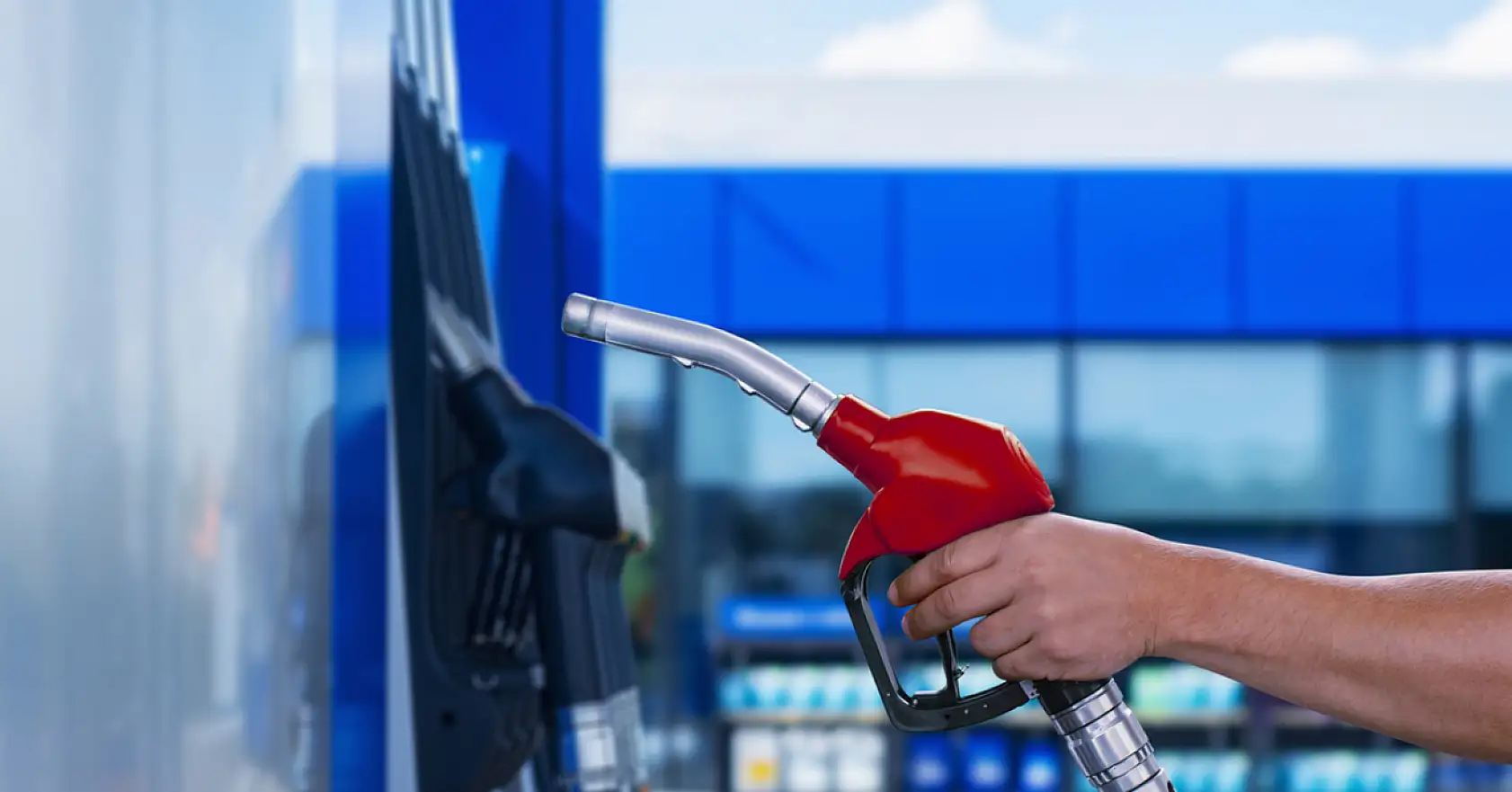 Akaryakıta DEV indirim! Motorin ve benzin fiyatları düşüyor