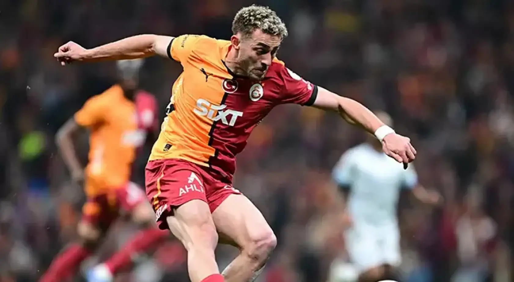 Barış Alper'den ilk resmi açıklama geldi