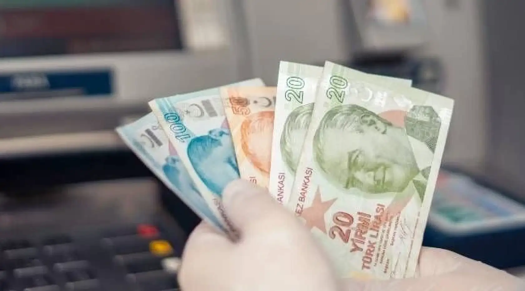 Asgari ücrete yeni yılda ne kadar zam gelecek? İşte ilk rakamlar geldi