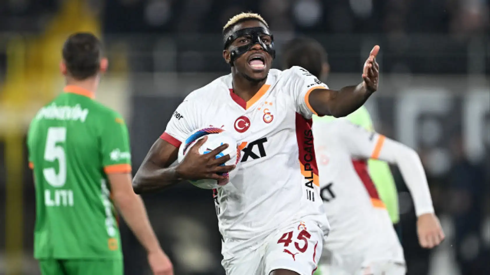 Alanyaspor maçı öncesi Galatasaray'a müjde