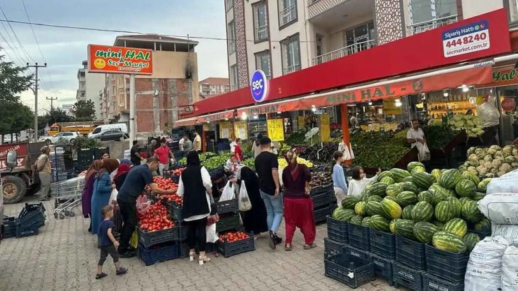 MİNİ HAL 01-02 Haziran Hafta Sonu İndirim Aktüelini Açıkladı