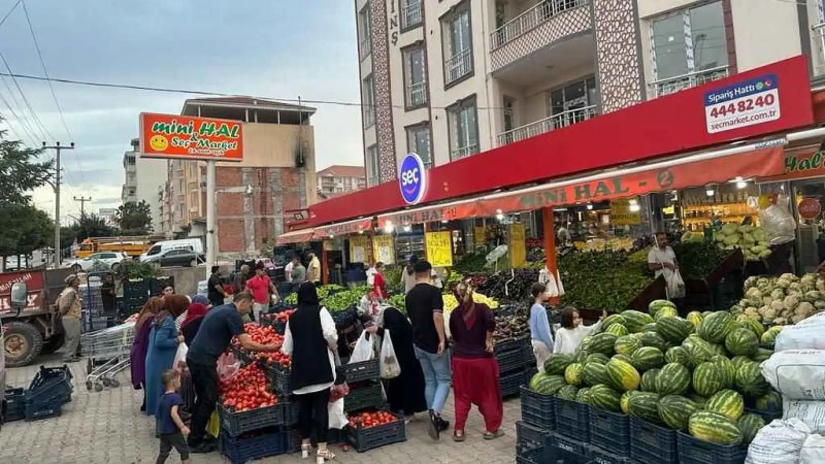 MİNİ HAL 01-02 Haziran Hafta Sonu İndirim Aktüelini Açıkladı