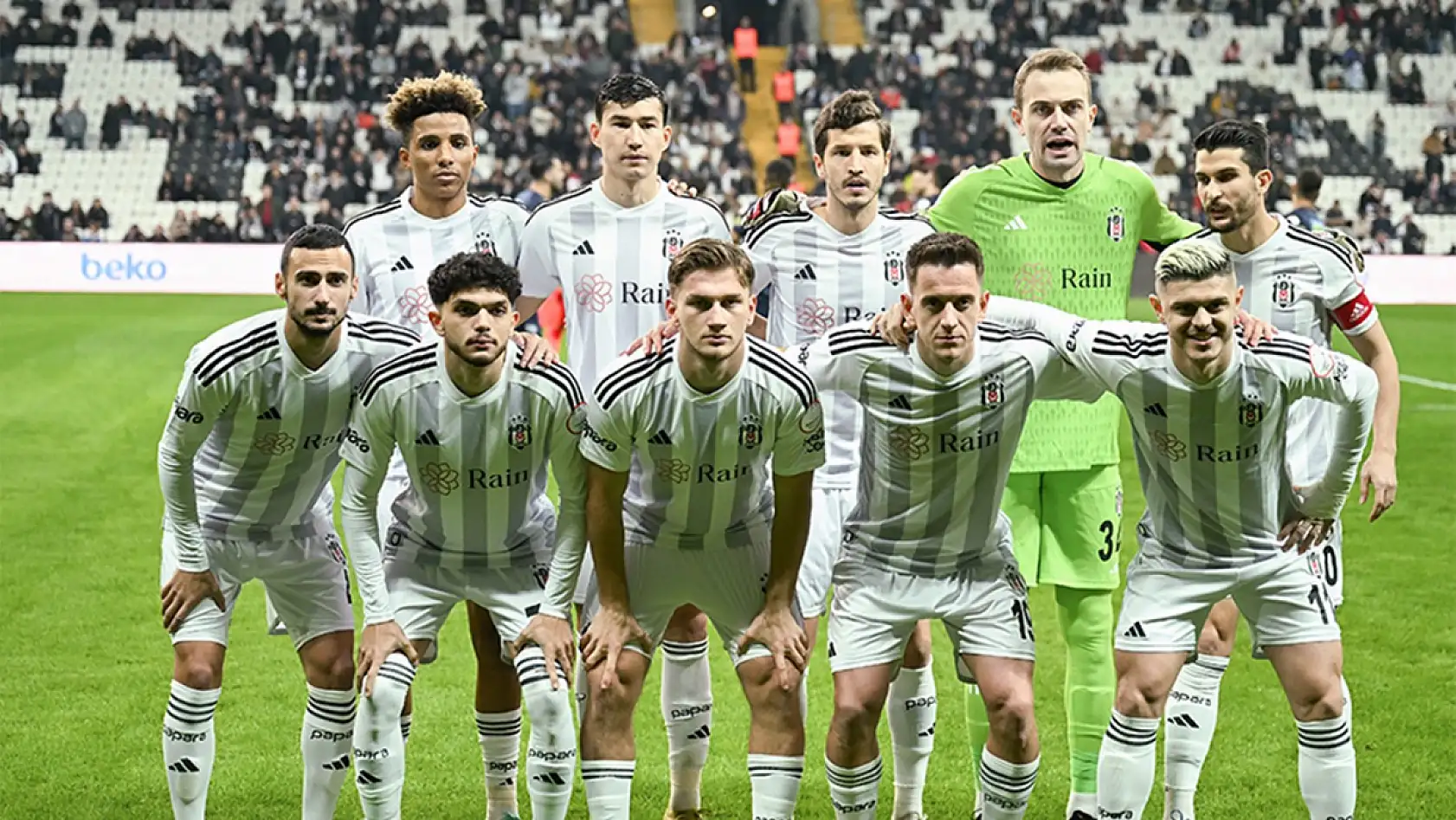 Beşiktaş'ta 4 futbolcunun hesabı kesildi