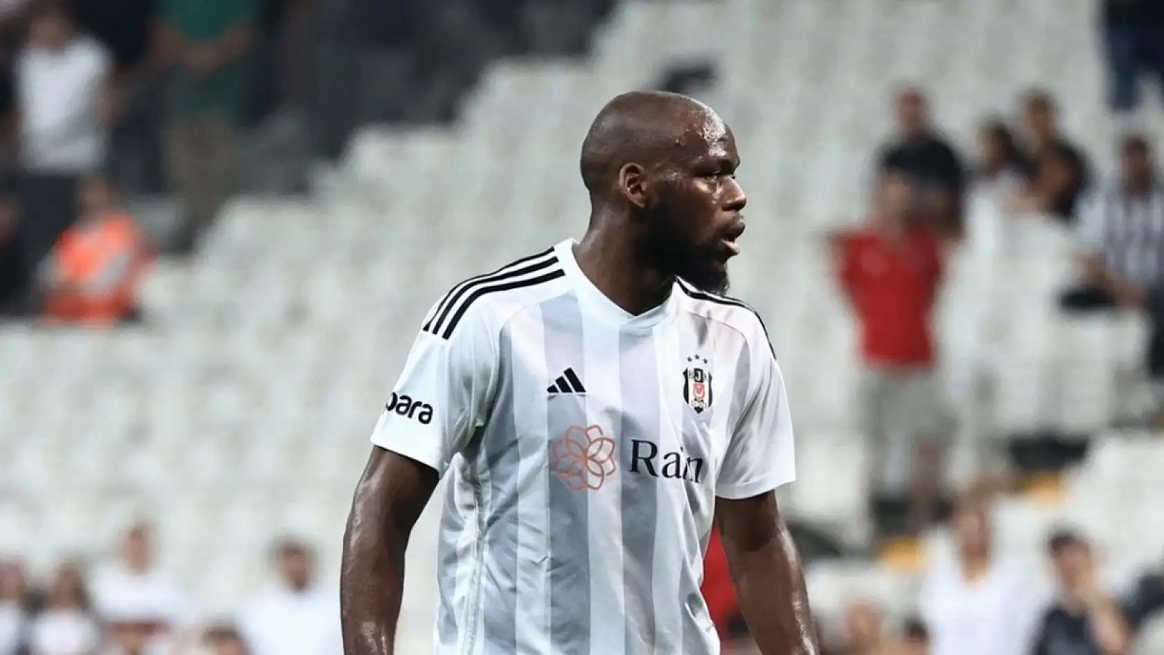 Beşiktaş'a 3 isimden güzel haber