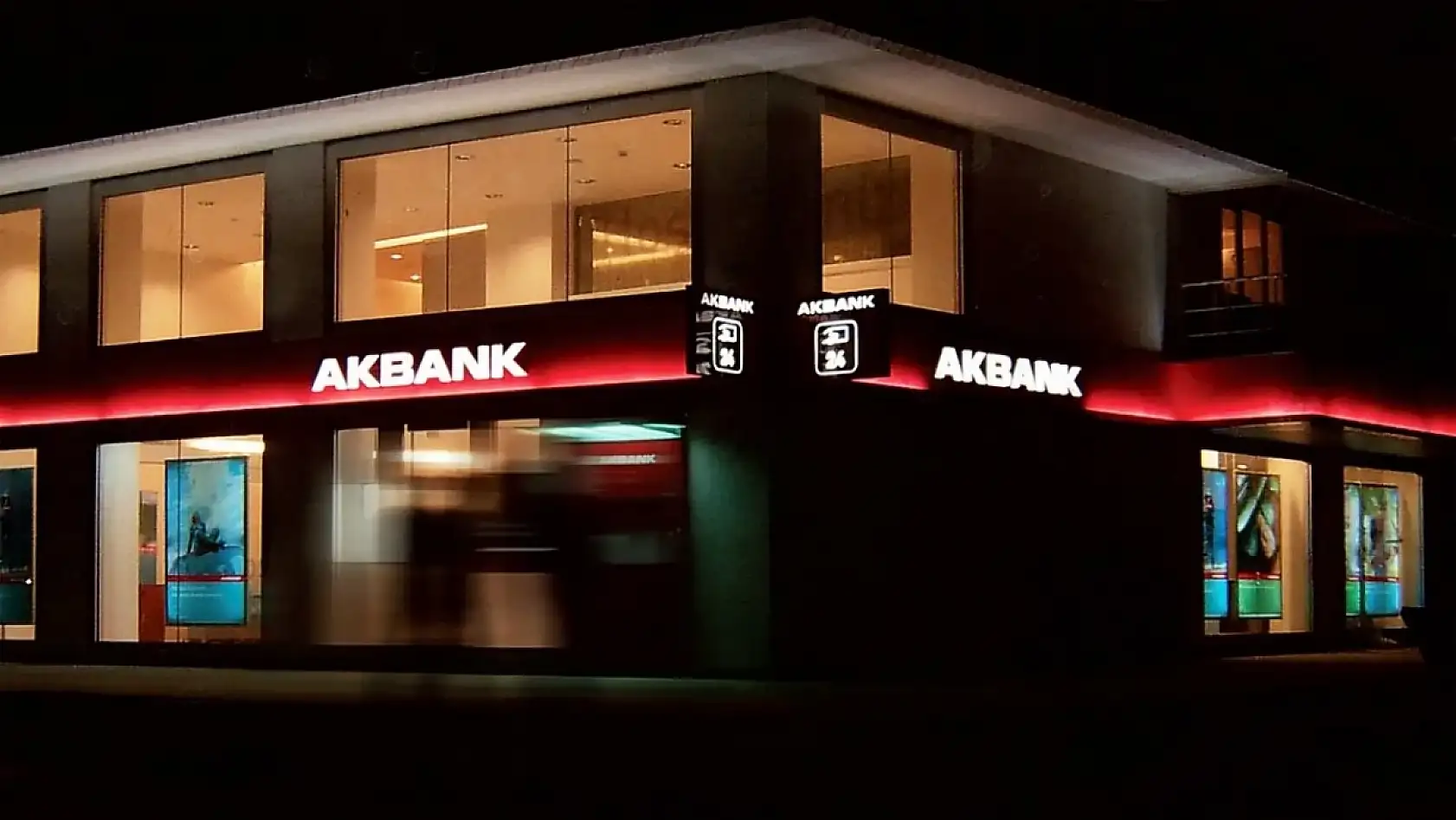 Akbank'a borcu olanlar dikkat! Resmi açıklama geldi