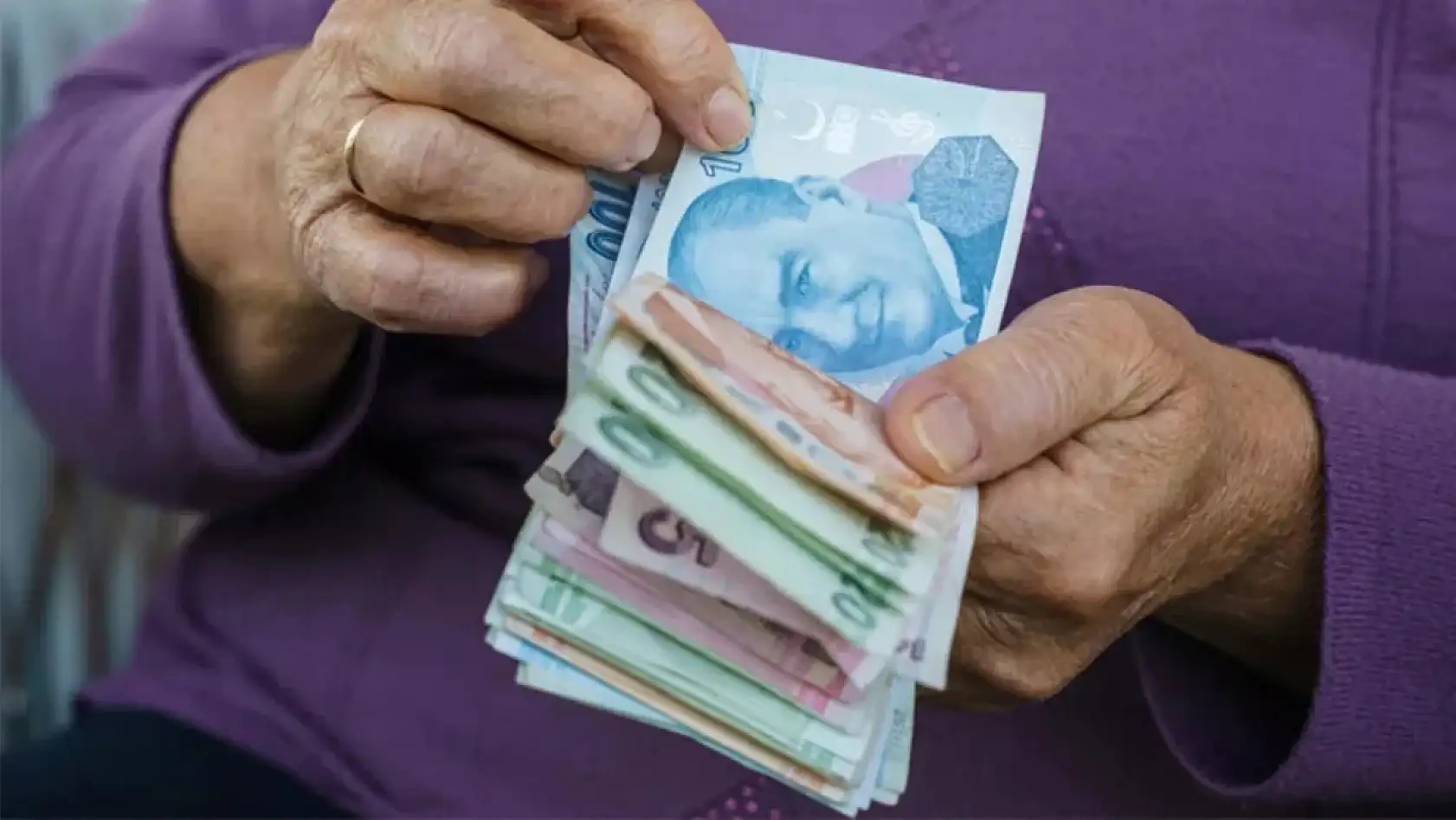 Emekli promosyonlarına zam geldi: işte banka banka ödemeler