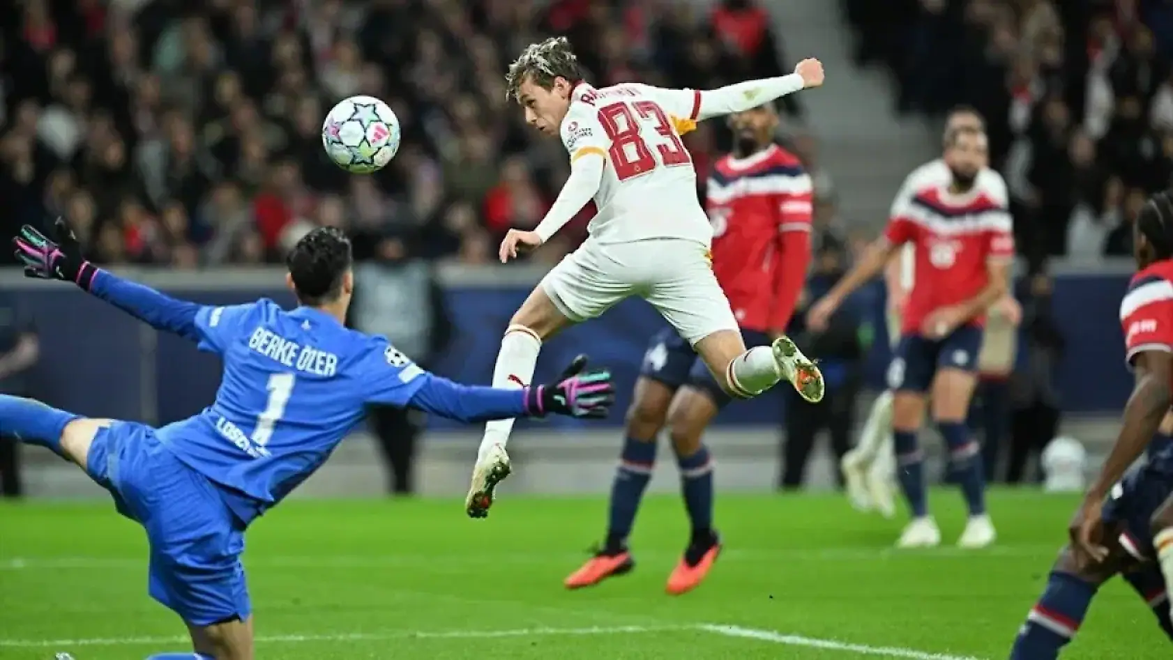 Galatasaray'ın rakibine büyük şok