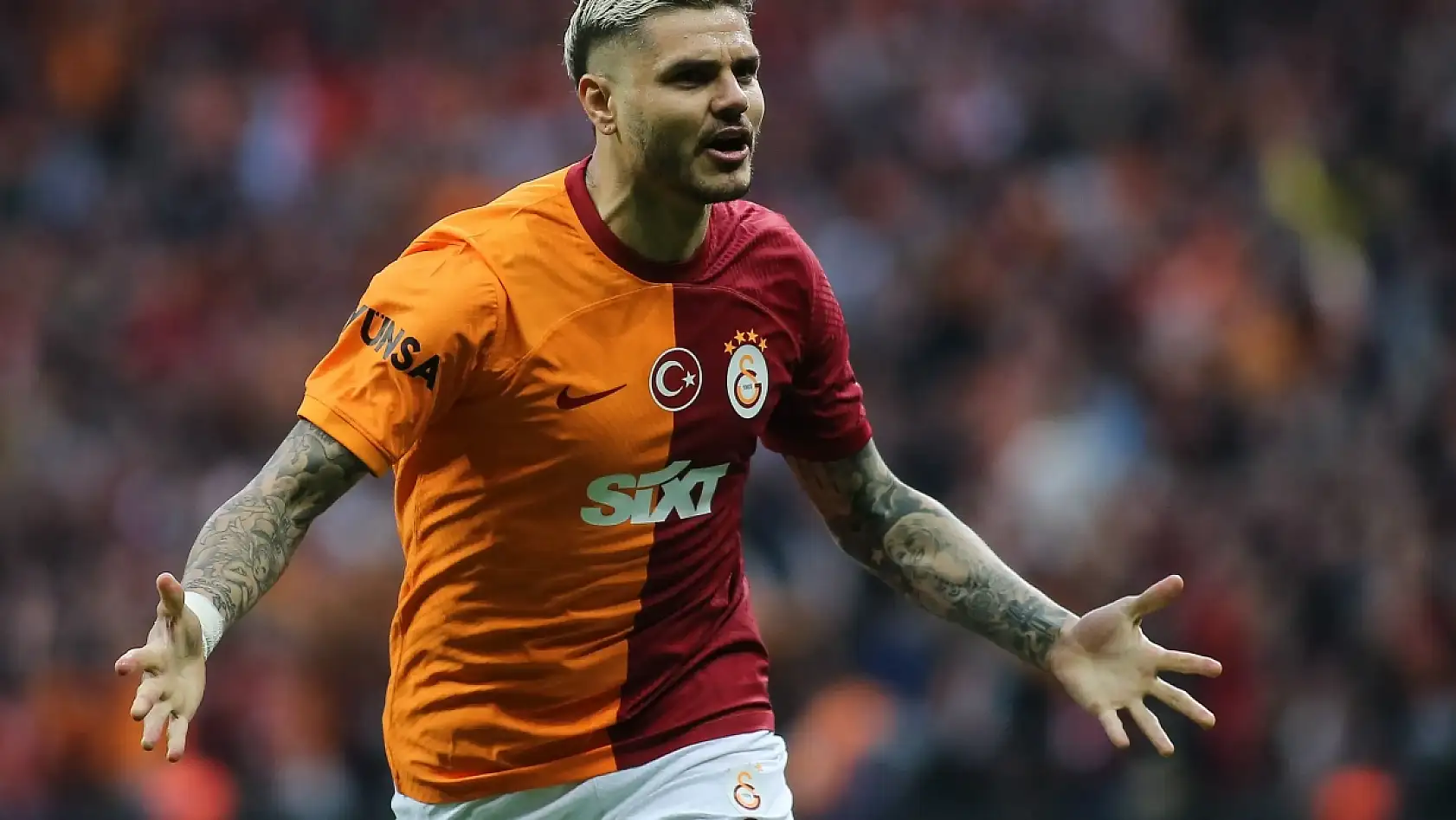Icardi ezeli rakiple anlaştı