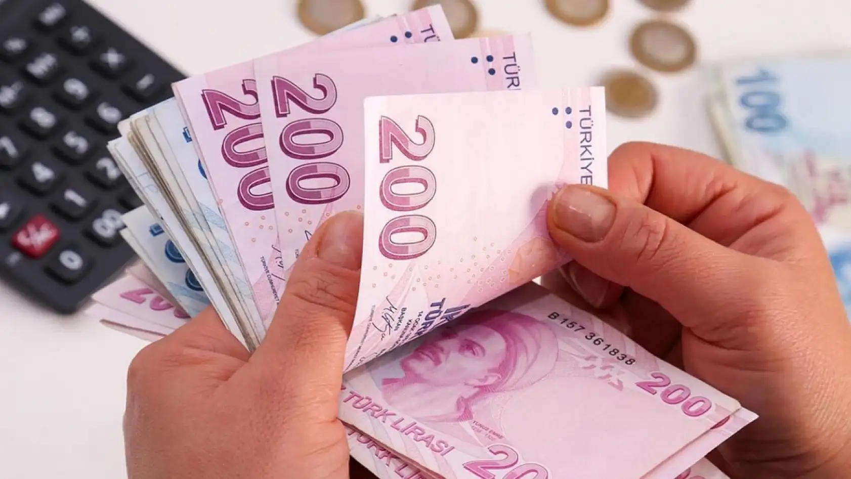 Üniversite mezunlarına devletten 1 milyon lira iş kurma desteği