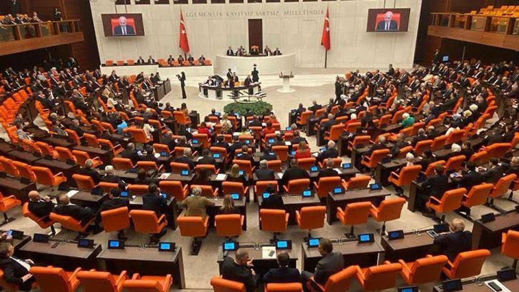 SON DAKİKA: Milyonların beklediği düzenleme ertelendi