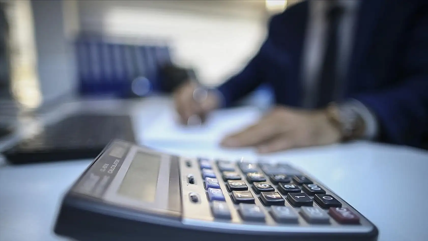 Memur ve memur emeklisine devletin son zammı açıklandı! İşte yeni hesaplama