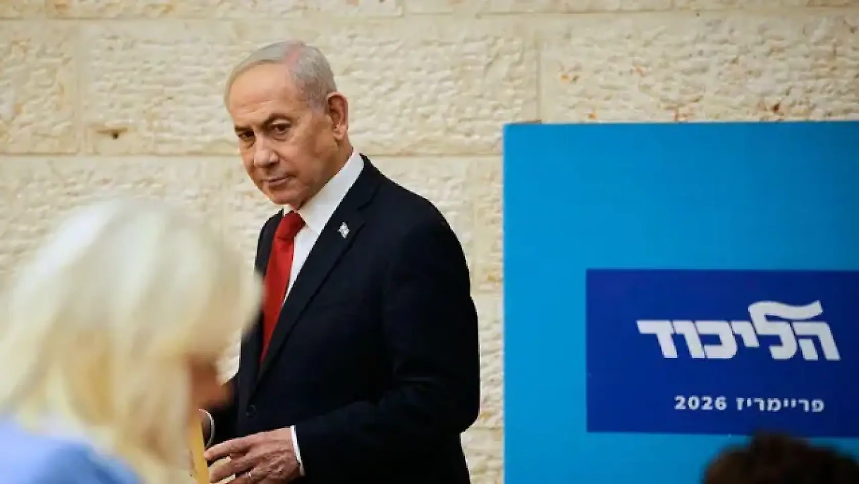 Netenyahu tehdit etmişti! Apar topar oğlunu..