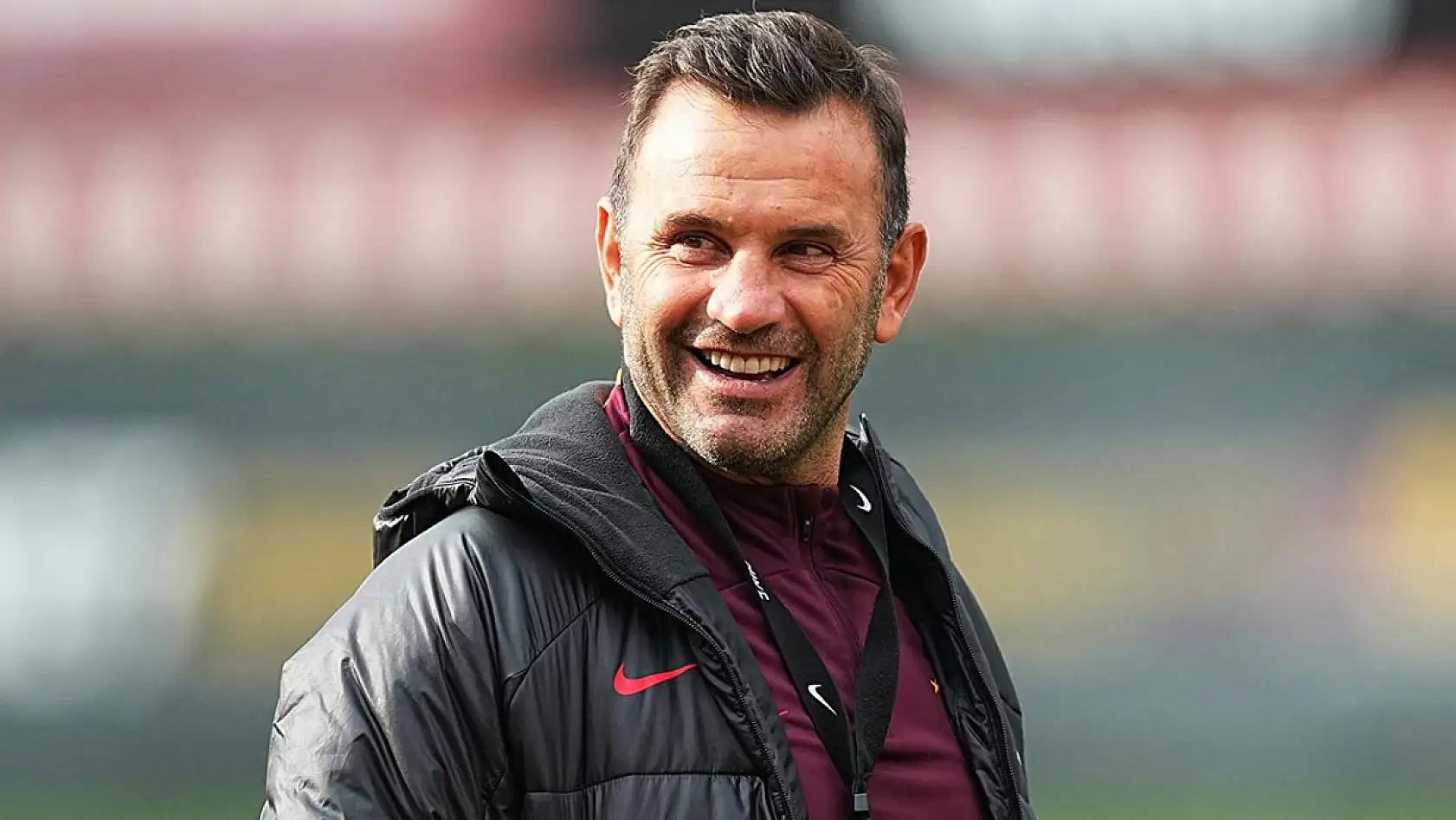 Okan Buruk Galatasaray'da ilk ayrılığı açıkladı