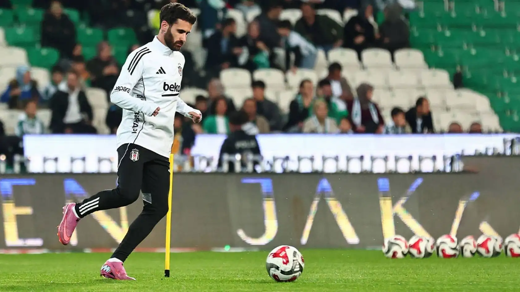 Beşiktaş'tan son dakika Rafa Silva açıklaması