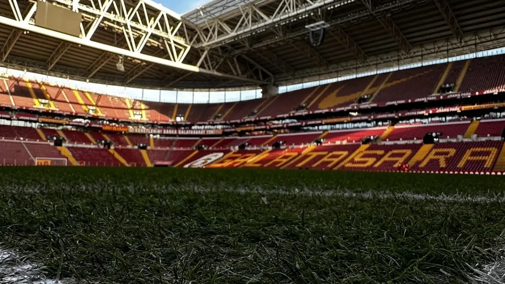 Galatasaray'dan dev hamle! Kapasite artacak işte yeni sayı