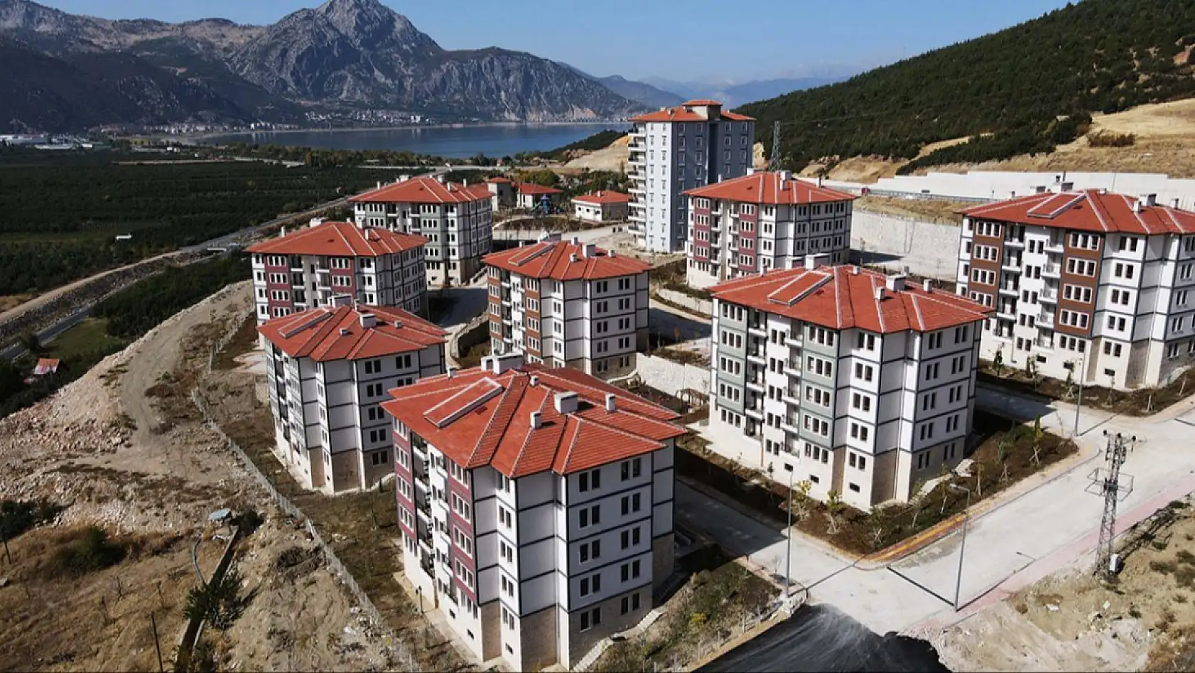 TOKİ 2025 sosyal konut başvuru tarihleri belli oldu