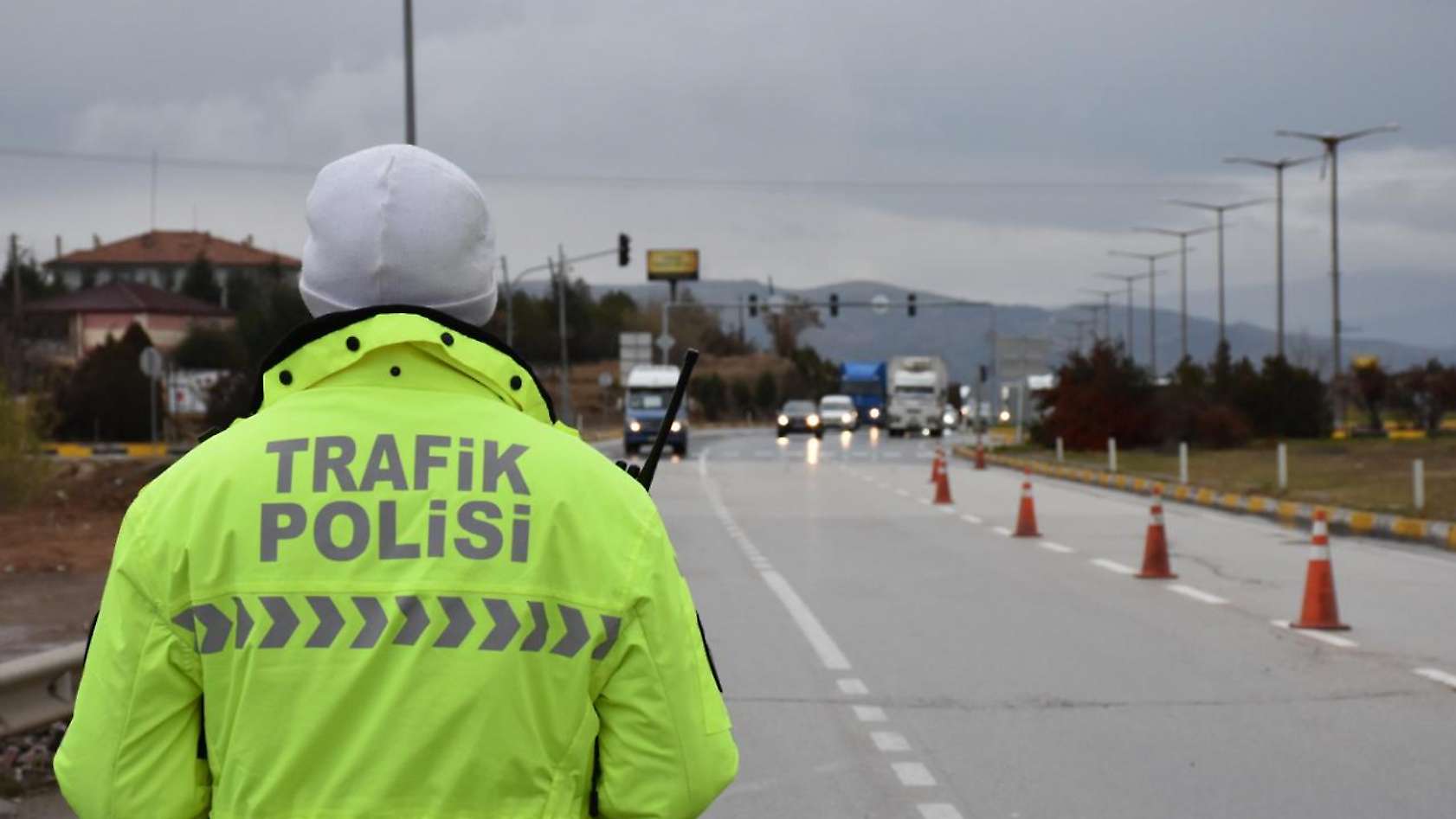 SON DAKİKA: Trafik cezaları değişti bu cezalar iptal edildi