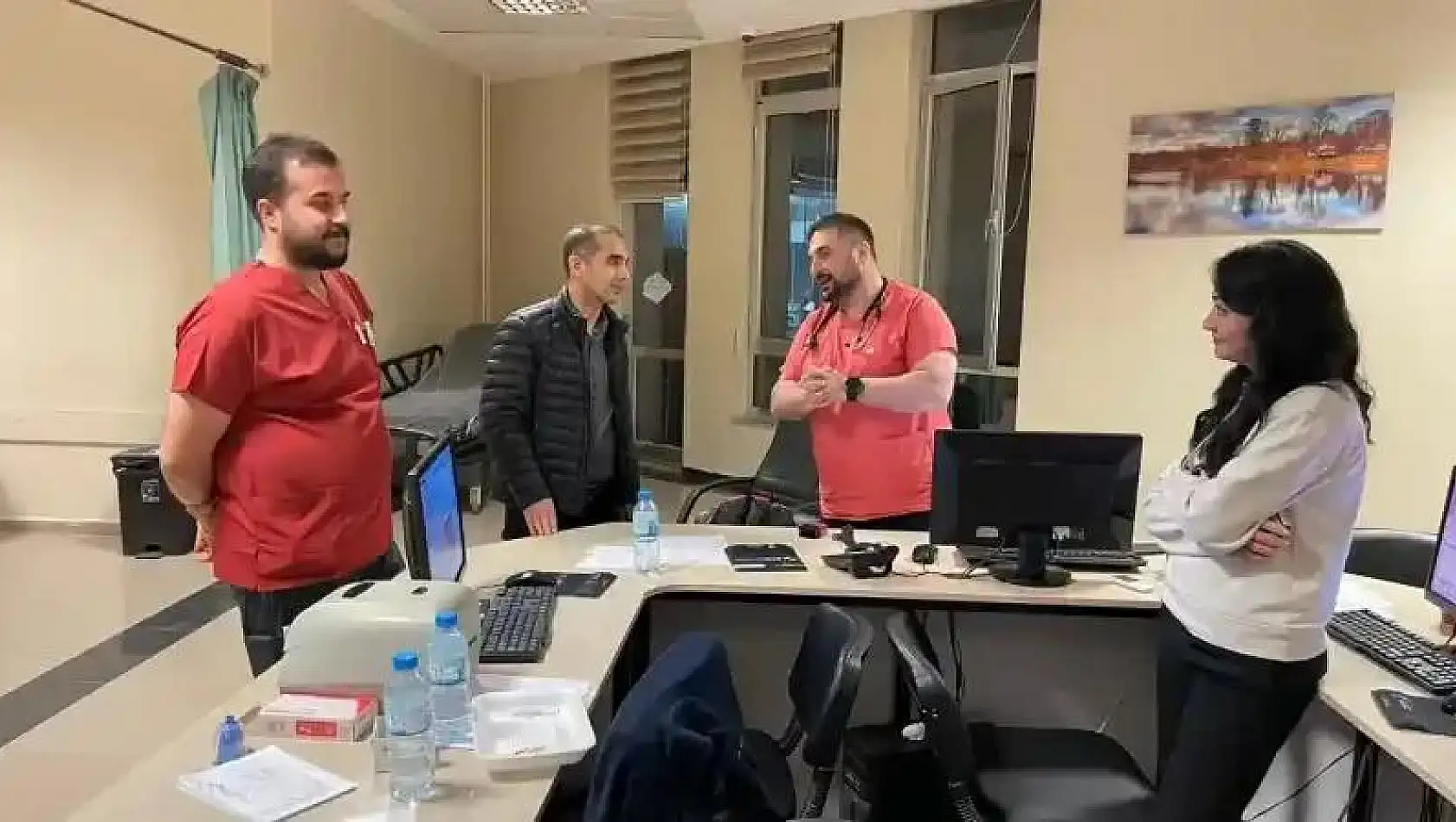 Başhekim Şirik'ten sağlık personellerine teşekkür ziyareti