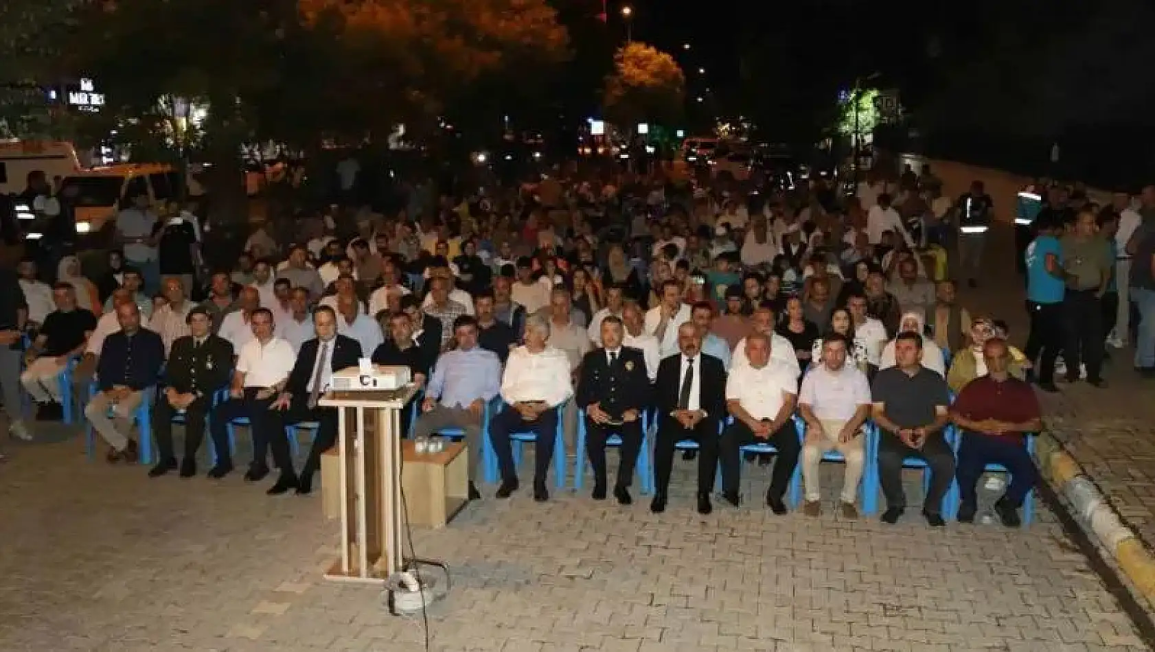 Kahta'da 15 Temmuz Demokrasi ve Milli Birlik Günü etkinlikleri düzenlendi