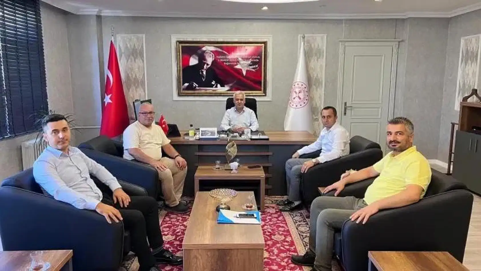 Başkan Seçilmiş'ten İl Defterdarı Erdem'e ziyaret