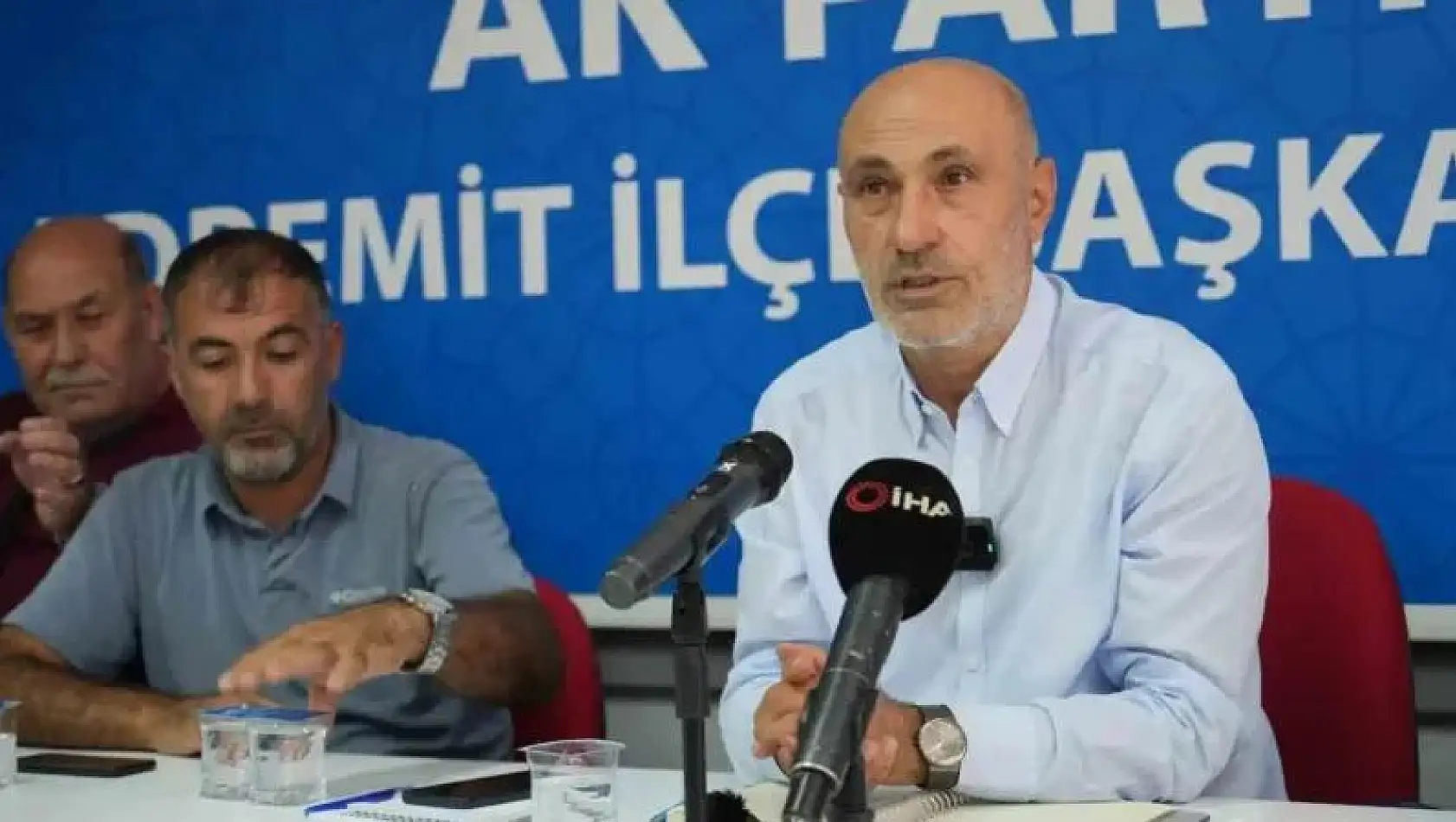 AK Parti ilçe başkanı istifa etti 