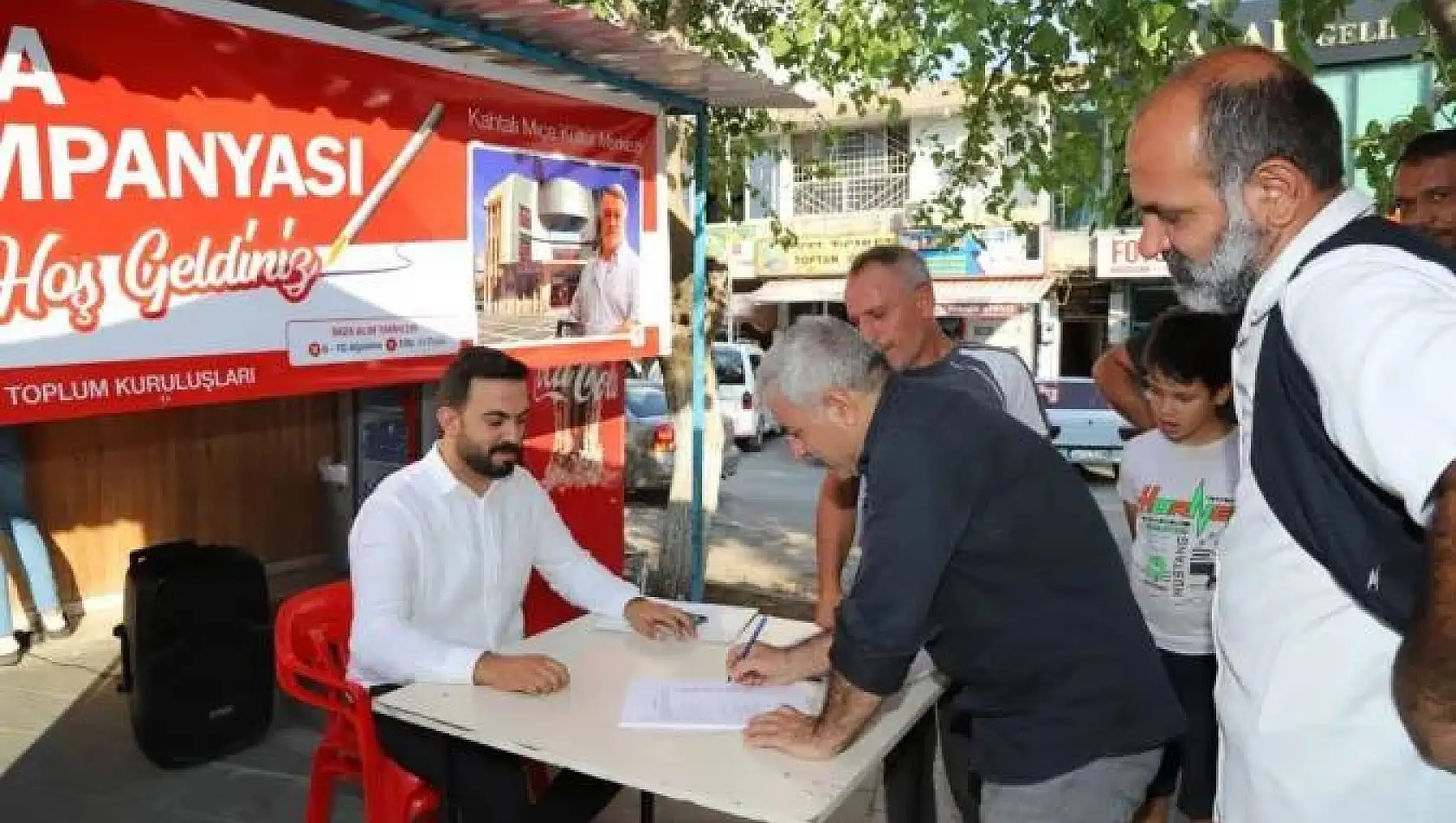 Başkan Hallaç imza kampanyasına destek verdi