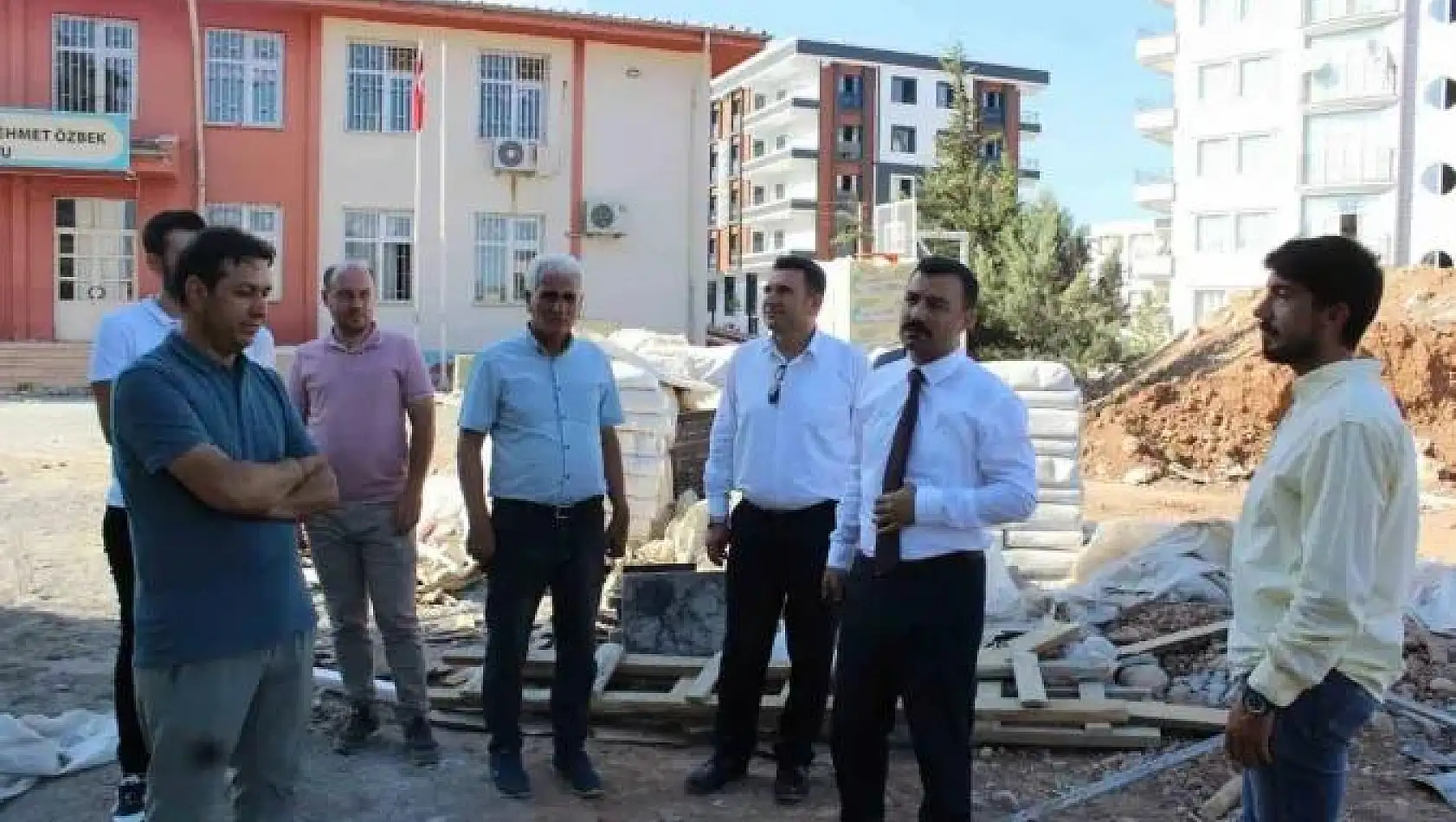 Kaymakam Soysal, eğitim yatırımlarını inceledi