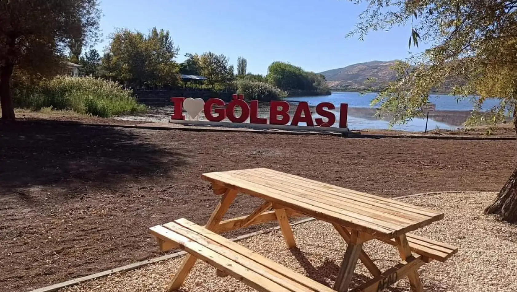 Gölbaşı Doğa Parkında çevre düzenlemesi yapılıyor