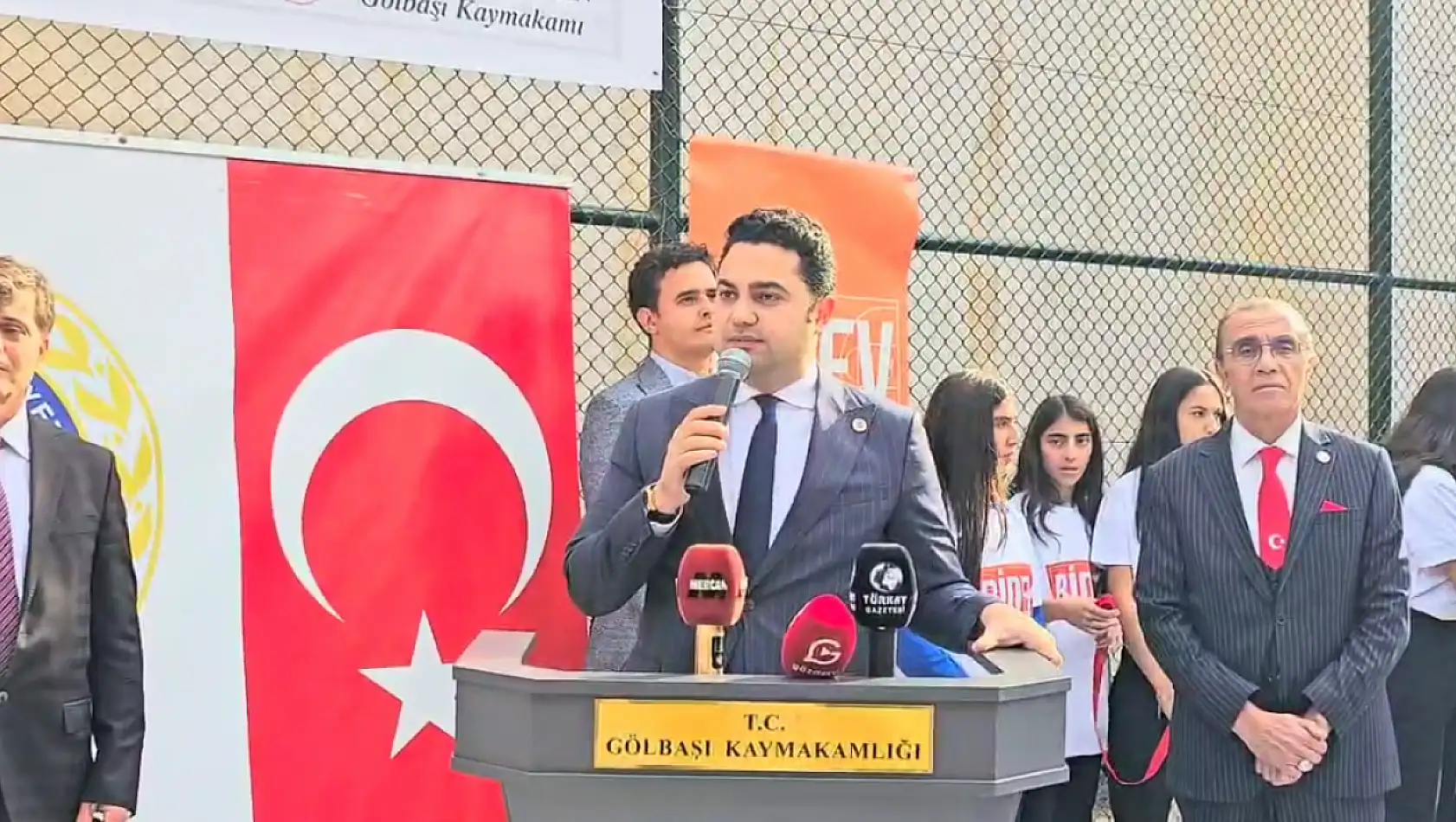 Gölbaşı Kaymakamı Seyhan Adıyaman Gölbaşı'nda basketbol saha açılışında konuştu