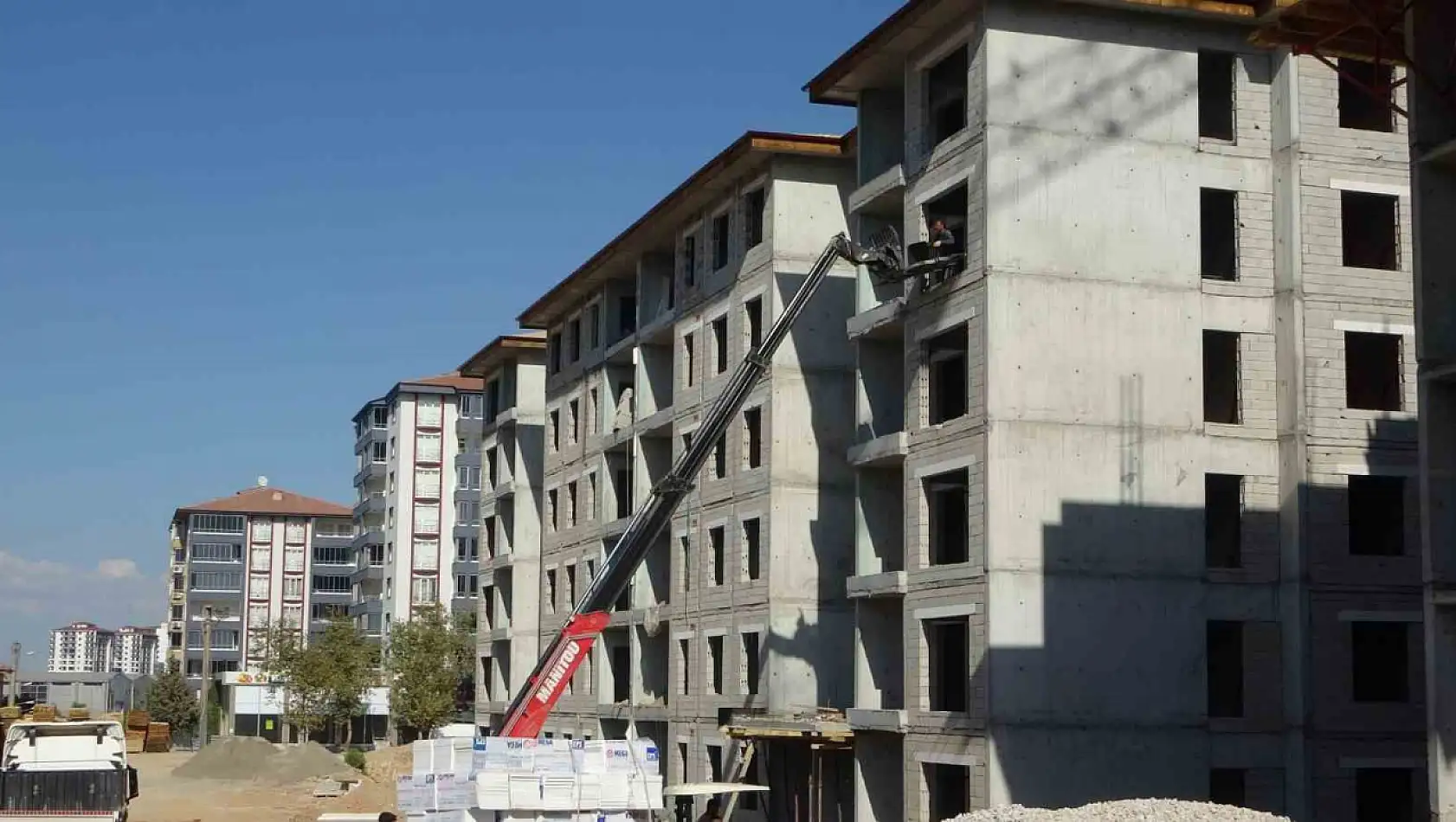 Deprem bölgesi Malatya'da rezerv ilan edilen mahalleler yeniden imar ediliyor