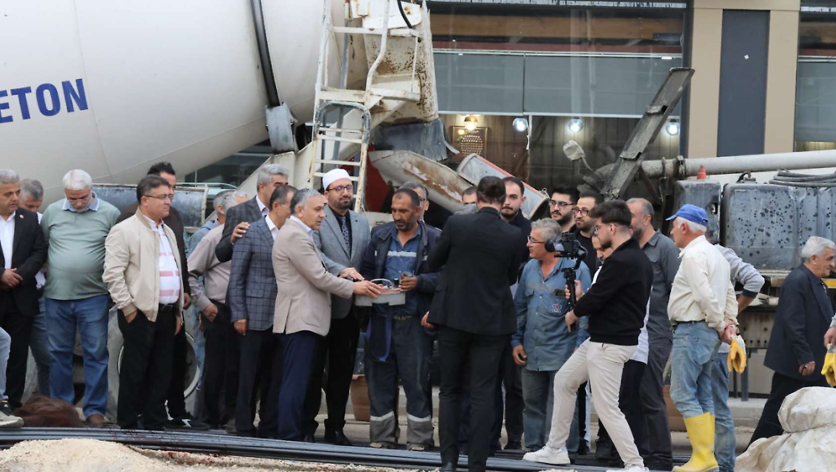 MÜSİAD Tarafından Yaptırılacak, Yavuz Selim Caminin temeli dualarla atıldı