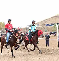 Adıyaman'ın İl Oluşunun 71. Yılı, Rahvan At yarışlarının heyecanı ile kutlandı