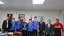 Kaymakam Algın Badminton şampiyonlarını ağırladı