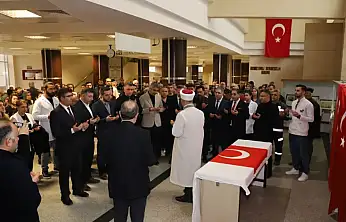 6 Şubat Depremlerinde Hayatını Kaybeden Sağlık Çalışanları dualarla anıldı