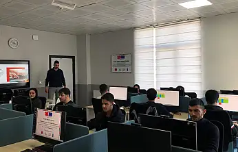 Adıyaman Belediyesi'nden gençlere ücretsiz dijital tasarım eğitimi