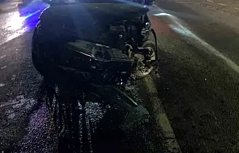 Adıyaman'da iki otomobil çarpıştı: 2 yaralı